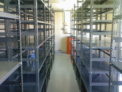 slotted-angle-shelving-photo.jpg
